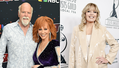 ... Comedy Includes Boyfriend Rex Linn, 'Reba' Co-Star Melissa Peterman — What We Know | iHeartCountry Radio