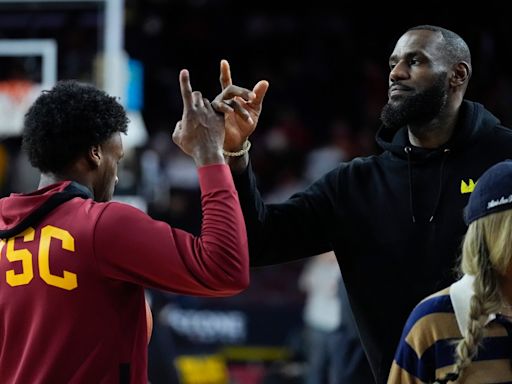 Los Lakers podrían hacer realidad el sueño de LeBron James de jugar con su hijo en la NBA - El Diario NY