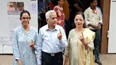 RBI Governor Das casts vote in Mumbai, urges all electors to exercise democratic right - OrissaPOST