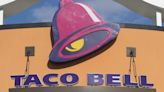 Cliente dispara contra empleado de Taco Bell al creer que le dio mal su cambio