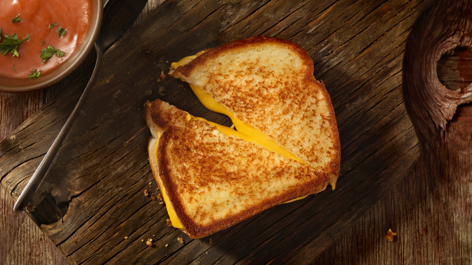 The Best Breads To Use For The Perfect Grilled Cheese