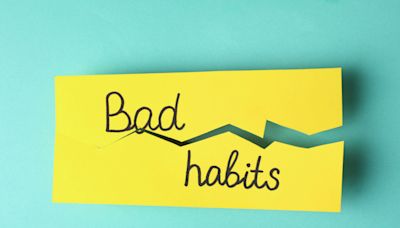 How Long Does It Actually Take to Break a Bad Habit? A Neuropsychotherapist Shares Her 3 Go-To Steps