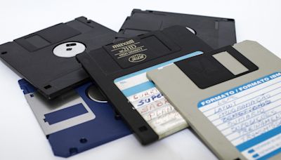 Japan Government Ends Use Of Floppy Disks In Bid To Modernise Bureaucracy