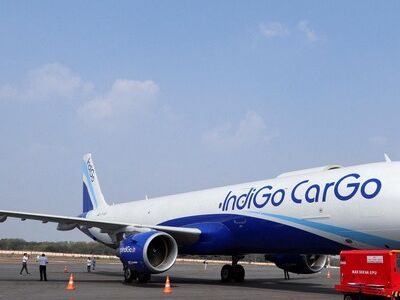 IndiGo, Garuda Aviation Academy to train fresh pilots as junior officers