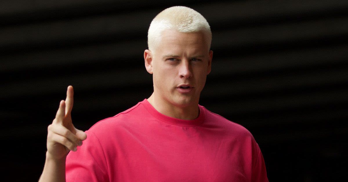 Joe Burrow’s new haircut makes him the real Slim Shady