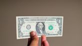 Miles de billetes de $1 dólar pueden valer más de $1,000 - El Diario NY
