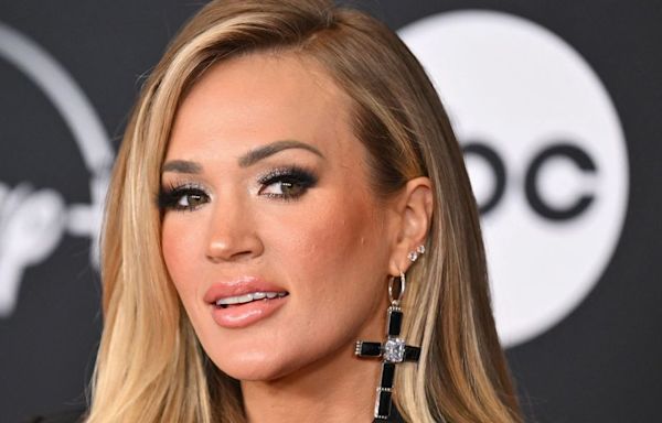 Carrie Underwood's Fans Claim She Looks ‘Unrecognizable’ In New Photos