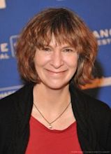 Amanda Plummer