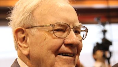 Warren Buffett Expects This Investment Holding to Balloon to $200 Billion of Berkshire's Portfolio. Hint: It's Not Apple.