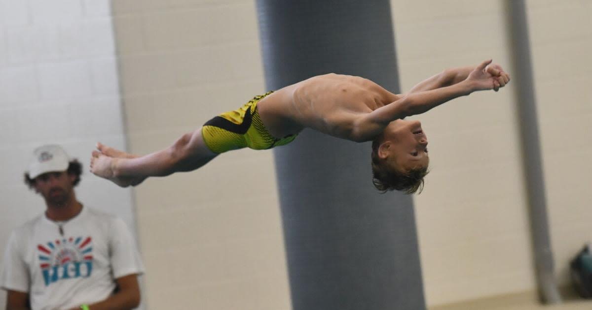 Fort Wayne City Dive Meet tweaks scoring system, but Blackhawk-Pocahontas rivalry remains hot