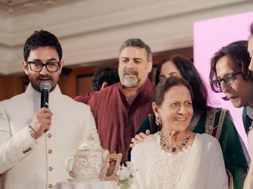 Aamir Khan Celebrates Mom Zeenat Hussain's 90th Birthday, Daughter Ira Khan Drops Happy Photos - News18