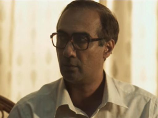 Shekhar Home Trailer Out: Kay Kay Menon plays Sherlock Holmes, Ranvir Shorey Dr Watson in this mystery show