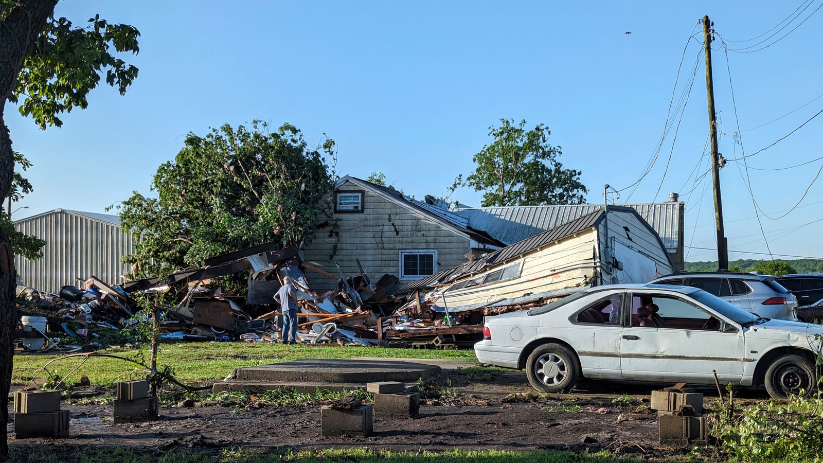 57 million people in tornado storm zone as giant hail, destructive winds and flash flooding possible