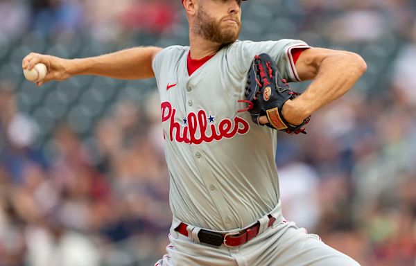 Phillies score late, shut out Twins