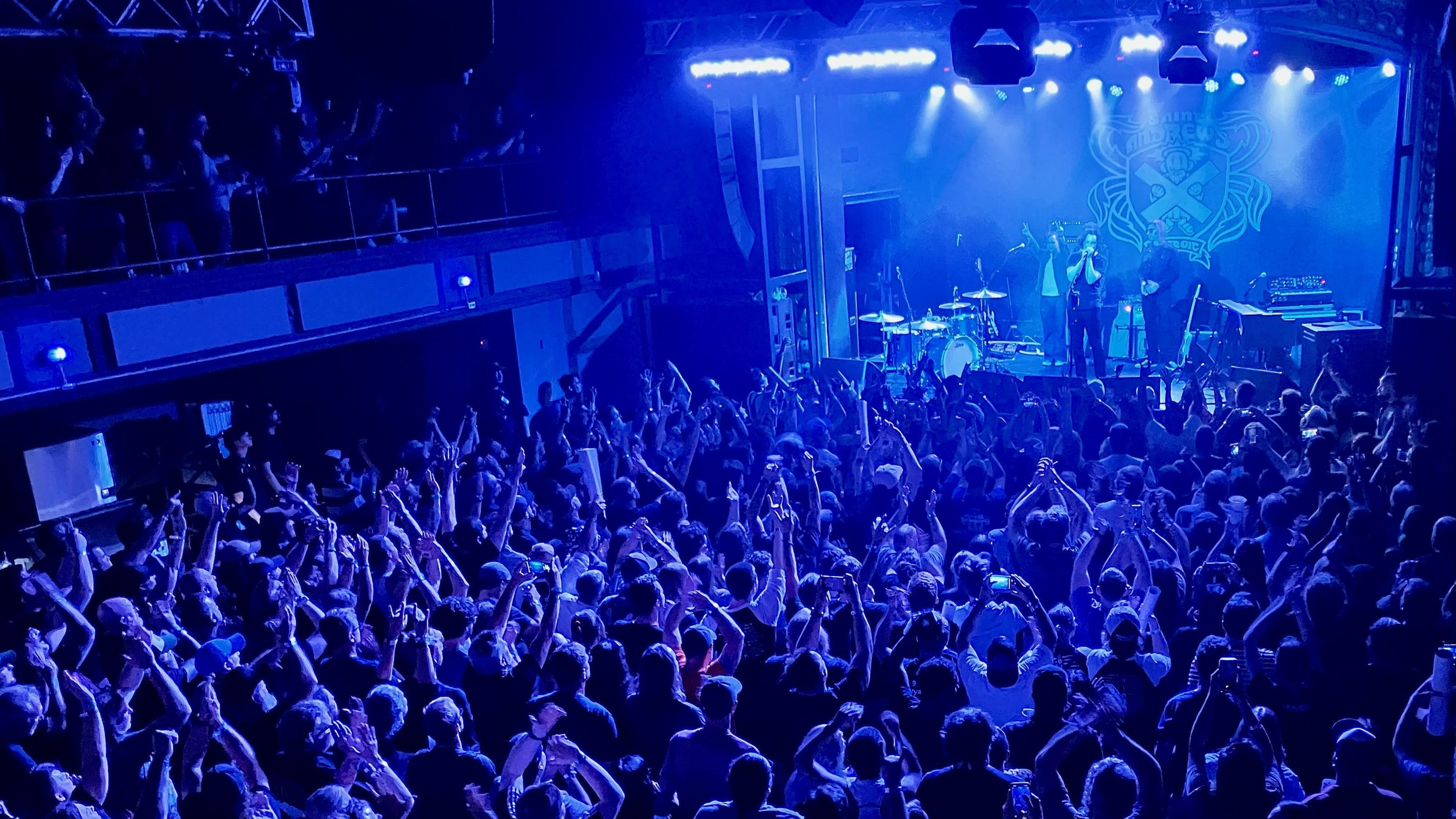 Jack White stages raw, back-to-basics rock show at Saint Andrew's Hall