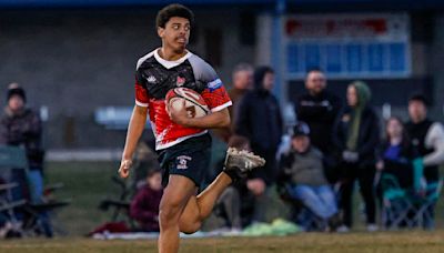 After rocky start, Mason City boys rugby enjoys first season back