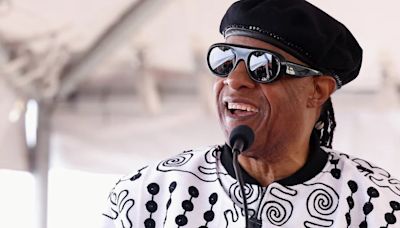 Stevie Wonder cumple años: la ceguera a los días de nacer, su talento de niño prodigio y sus 9 hijos con cinco mujeres