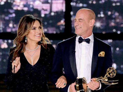 Fans Say 'Mom and Dad Are Back' After Mariska Hargitay Reunites With Chris Meloni in Sweet New Snap