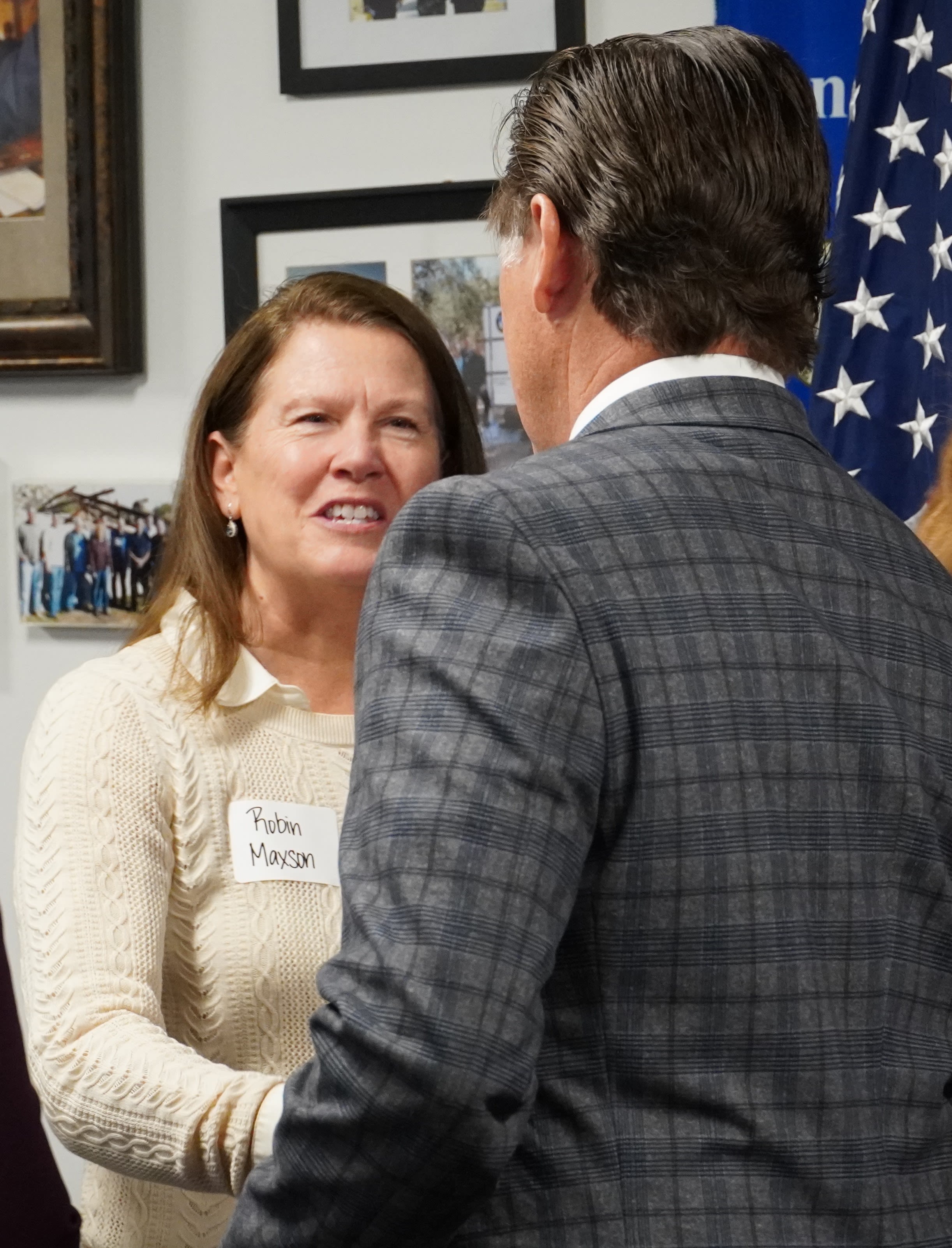 Robin Joy Maxson honored as ‘Distinguished Woman’ in the 40th Senate District