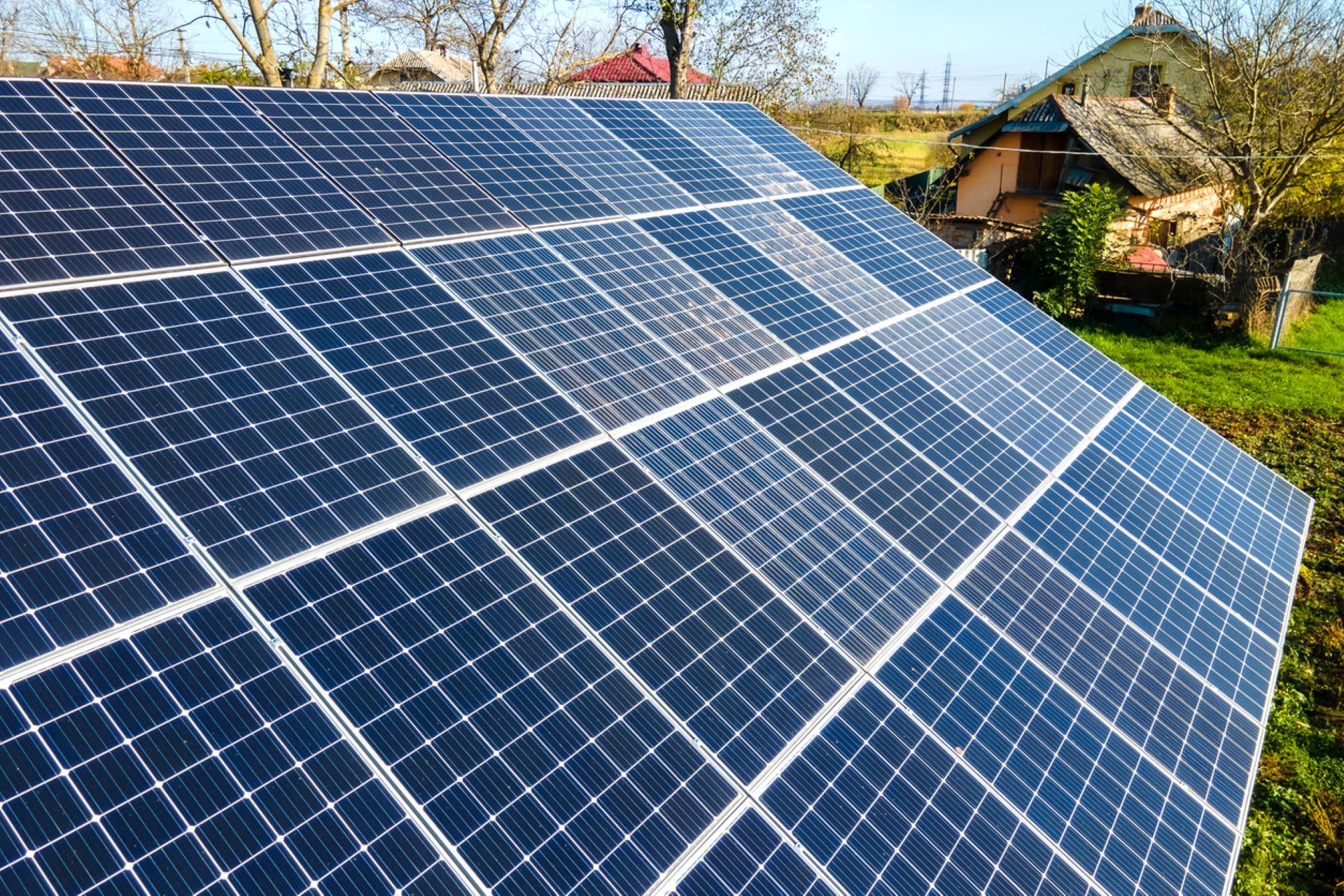 How community solar can help you get the benefits — and savings — of solar panels without installing anything at home