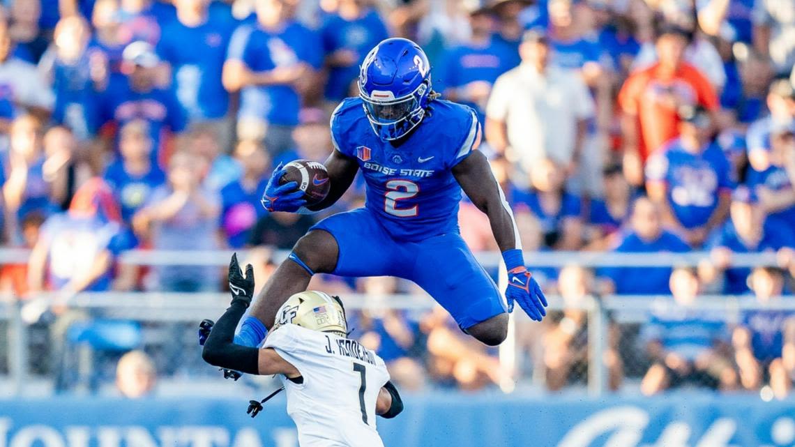 Boise State clears age requirement hurdle, Jeanty heads to Las Vegas for media days