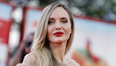 Angelina Jolie retira su demanda contra el FBI sobre acusaciones de abuso de Brad Pitt