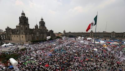 Mexico presidential campaigns near finale with women leading