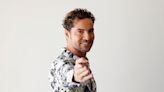 David Bisbal vuelve al "pop-funk latino" y muestra su lado más juvenil