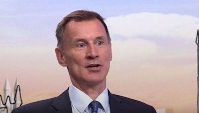 Jeremy Hunt hits back against claim the Tories mismanaged the economy