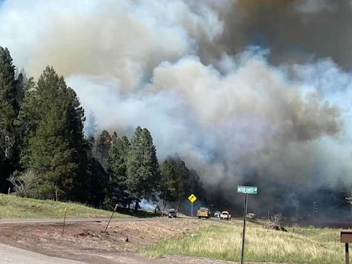 Mandatory evacuations ordered as wildfire burns near Cloudcroft