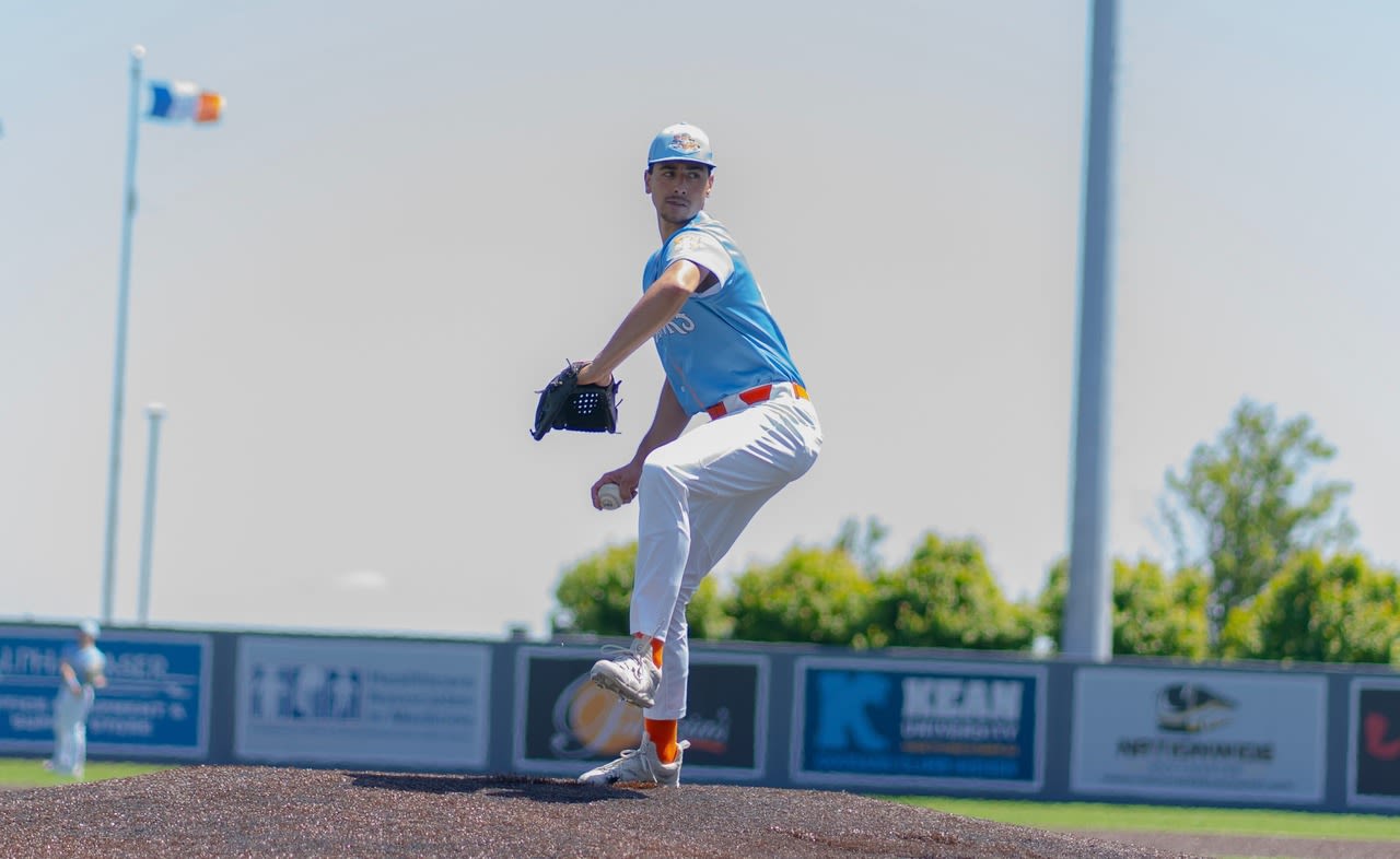 Staten Island FerryHawks down Long Island behind strong pitching, find the .500 mark for first time this year