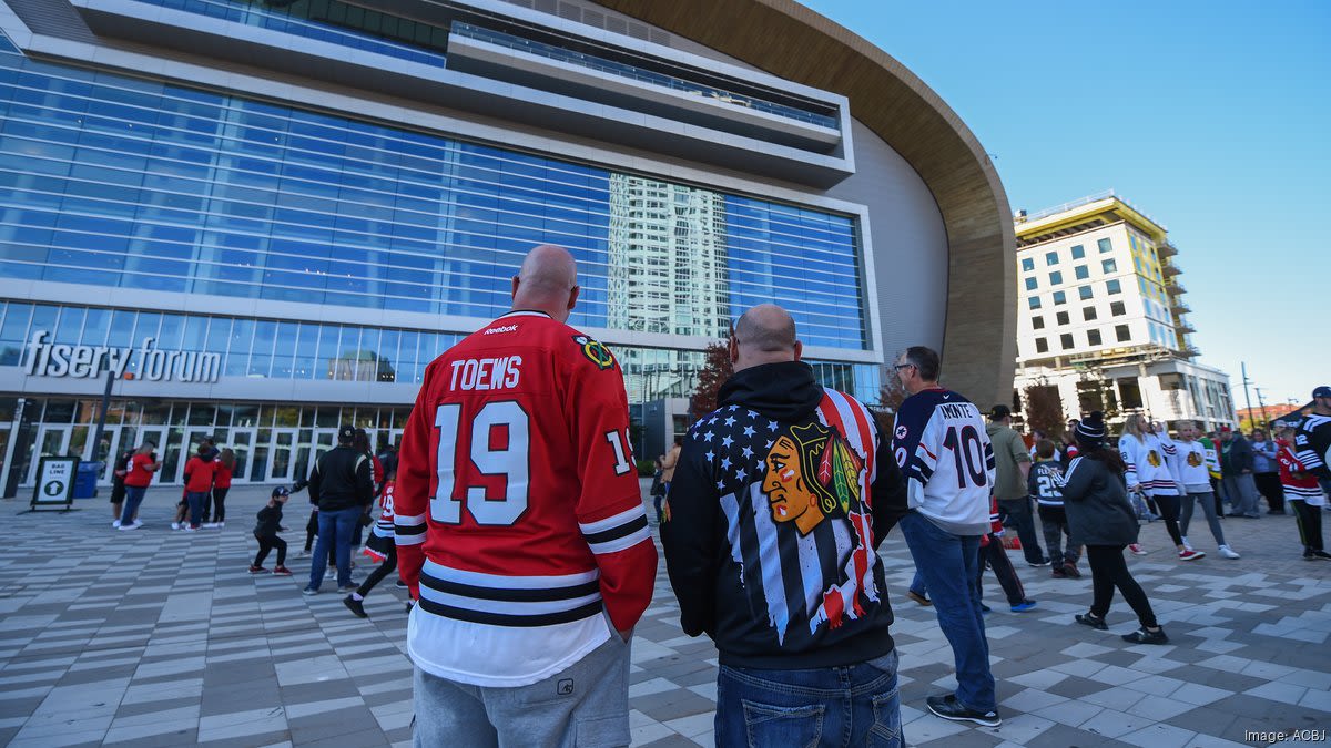 NHL, Chicago Blackhawks returning to Fiserv Forum for second time - Milwaukee Business Journal