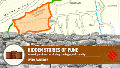 Pune as a walled settlement and why Peshwas abandoned plan to enclose the city