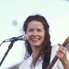 Edie Brickell