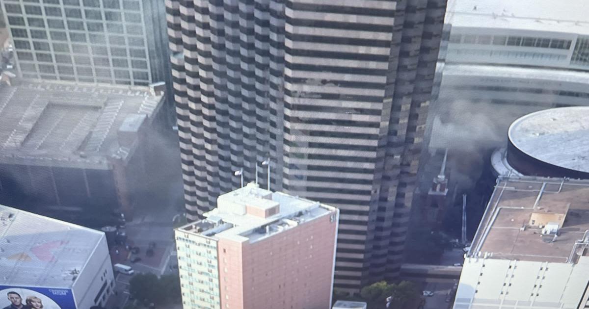 Firefighters battling 2-alarm blaze at First Baptist Dallas