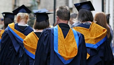 University applicants no longer need to write 4,000-character essay | ITV News