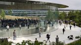 Apple Sued by Employees Alleging Unequal Pay for Women