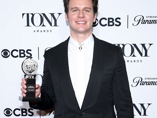 Jonathan Groff Finally Won His First Tony Award, And His Seriously Emotional Speech Will Probably Make You Cry