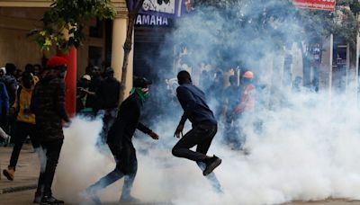 Public protests back in Kenya, riots police out in the streets