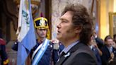 Pavio curto, mudanças radicais e incertezas: como foram os seis primeiros meses de Milei na Argentina