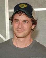 Tom Everett Scott