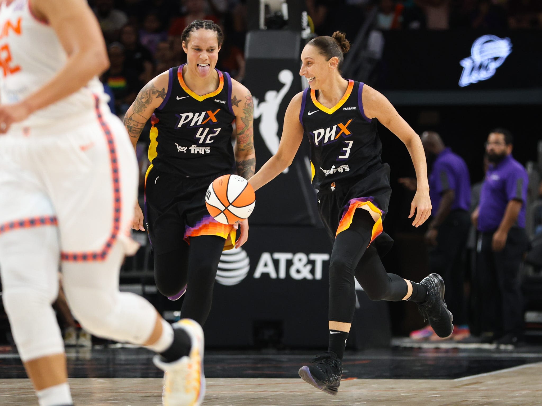 Phoenix Mercury blitzed by the Connecticut Sun: What to know about the playoffs