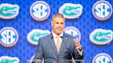 Florida's Billy Napier faces hot seat with brutal schedule. It would be better with Tennessee's cushy slate