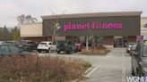 Valparaiso University student dies after stabbing at Planet Fitness; Man in custody