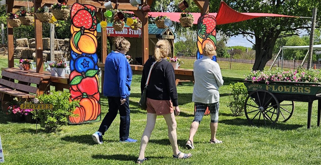 Farm near Geneva celebrates Mother’s Day weekend with new Flower Walk event: ‘I could definitely see this becoming a tradition’