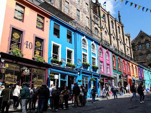 Tourists have wrecked Edinburgh - they need to feel uncomfortable