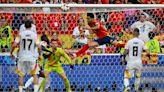 Merino jubila a Kroos y mete a España en semifinales de la Eurocopa