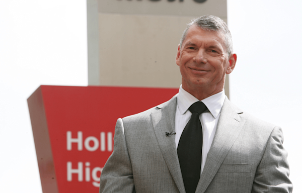 Vince McMahon Sexual Abuse Suit Paused for DOJ Investigation