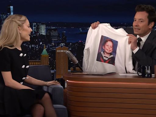 Jimmy Fallon Gifts Ariana Grande a Sweatshirt with His Baby Photo on It: ‘I’m Gonna Cherish This’