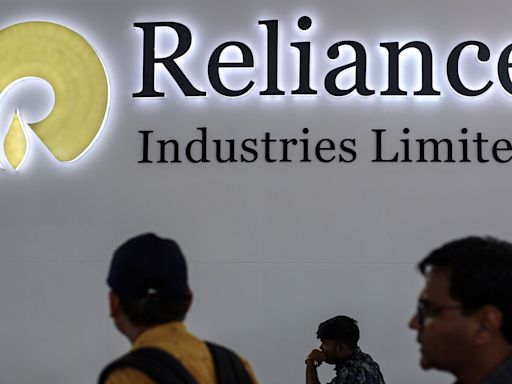 Mukesh Ambani-led Reliance Industries gets US nod to import oil from Venezuela: Report | Today News